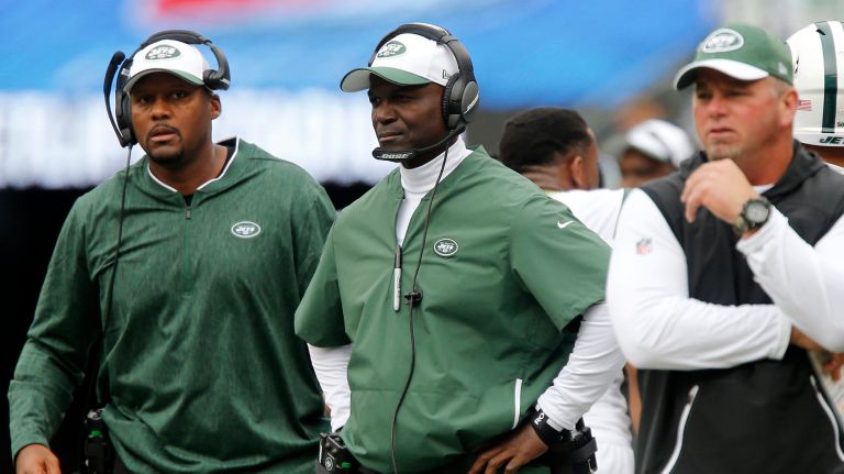 Head coach Todd Bowles, center, is on the hot seat amid the Jets' second three-game losing streak of the season.