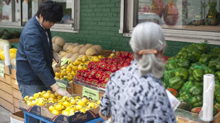 City’s Latino communities still facing higher-than-average numbers on obesity, smoking, report says 1 A new study examines health challenges specific to Latino communities in New York City.