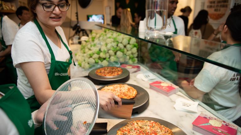 The Caulipower&nbsp;House is serving up free pizza slices in the West Village.