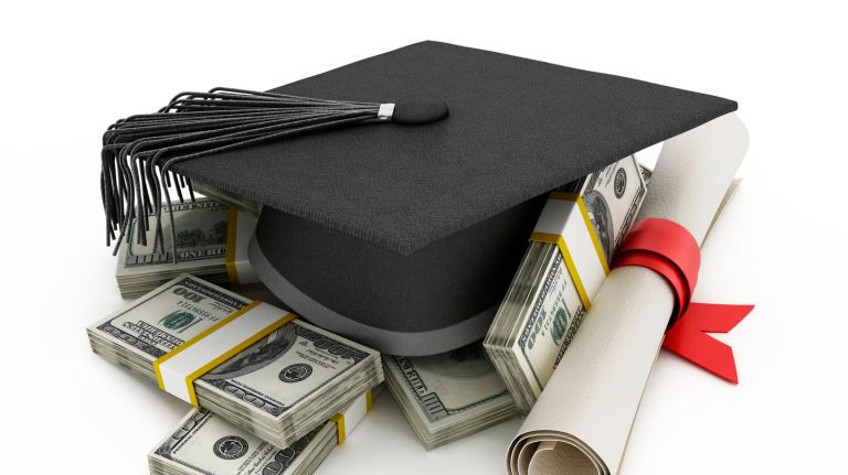 The average student loan debt in New York jumped 42 percent from 2006 to 2015, according to a state comptroller report.