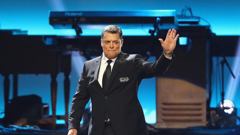 Former NHL player Pat LaFontaine  knows what it's like to be on both sides of a rivalry, having played for both the New York Islanders and the New York Rangers.