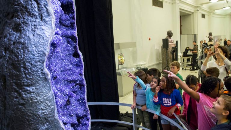 American Museum of Natural History unveils massive geode as part of gallery remodel 1 The American Museum of Natural History unveiled one of its new featured specimens: a sparkling 12-foot-tall amethyst geode, recently acquired from Uruguay, on Monday, Oct. 16, 2017.