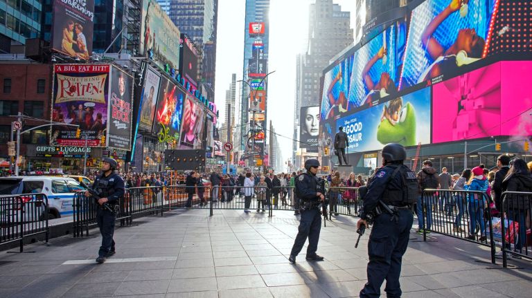New Year’s Eve NYC security: 6K cops to guard Times Square 1 NYPD counterterrorism officers patrol Times Square Nov. 27, 2015.