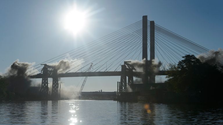 Old Kosciuszko Bridge demolition marks 'the end of an era' 1 The implosion of the old Kosciuszko Bridge took place on Sunday, Oct. 1, 2017.