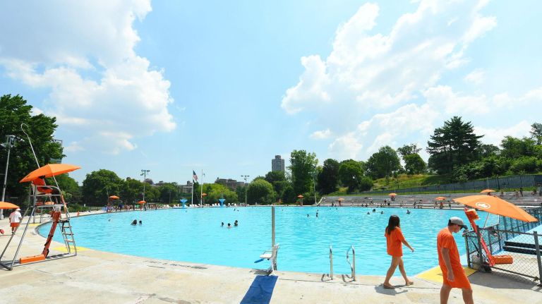 13 of NYC's best public pools: Cool off in all five boroughs 15 At 240 feet long, Central Park's own circular, Olympic-sized pool offers a nice oasis to swim in as it is surrounded by greenery. Make sure to arrive early if you want more of the pool to yourself. There's also a wading pool for kids. (Central Park, between 106th and 108th streets)