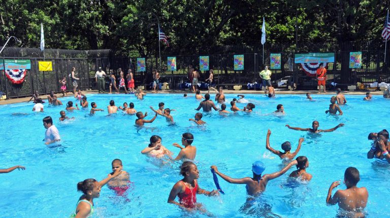 13 of NYC's best public pools: Cool off in all five boroughs 17 Within Mullaly Park, directly behind Yankee Stadium, this mid-size pool is a low-key spot with friendly staff, a wading pool, and an attached community center. (East 164th Street, between Jerome and River avenues)