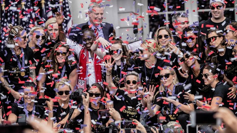 World Cup parade: Photos from the celebration for the U.S. women's soccer team 21 The U.S. women's soccer team celebates at City Hall after the ticker-tape parade.