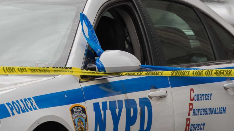 Bomb threats in NYC, nationwide not considered credible, NYPD says 1 The NYPD was monitoring multiple bomb threats in New York City on Thursday, police said.