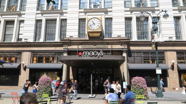 Macy's Herald Square: History of the nation's largest department store 1 Fill up your shopping bags with these secrets of Macy's Herald Square.