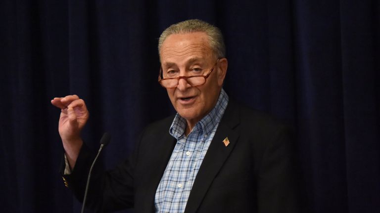 Limousine safety target of 3 bills announced by Schumer 2 Sen. Chuck Schumer is promoting legislation aimed at improving limo safety.