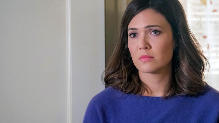 THIS IS US -- "Still There" Episode 204 -- Pictured: Mandy Moore as Rebecca -- (Photo by Ron Batzdorff/NBC)