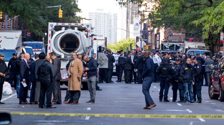 Explosive device sent to CNN building in Columbus Circle: Photos 4 A truck equipped to hold explosive devices is parked outside of the Time Warner Center, where CNN's offices are located, in Columbus Circle on Wednesday, Oct. 24.