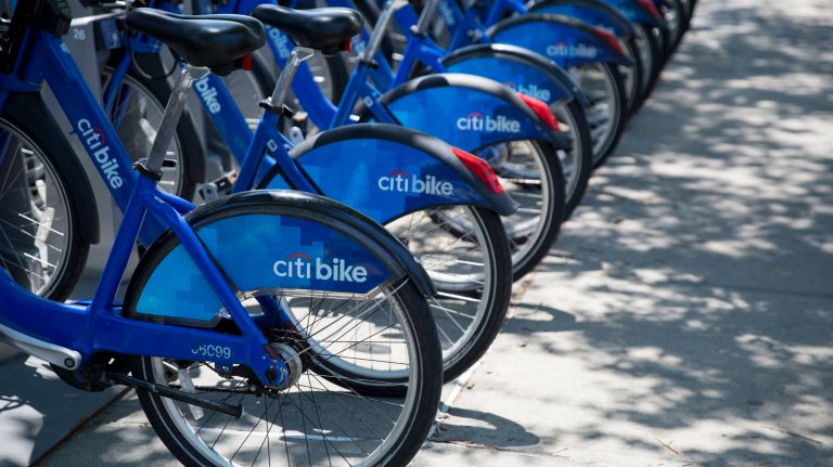 Citi Bike offers free rides on Election Day 1 On Election Day, Citi Bike operator Motivate and the city Department of Transportation will offer free day passes via the Citi Bike app.