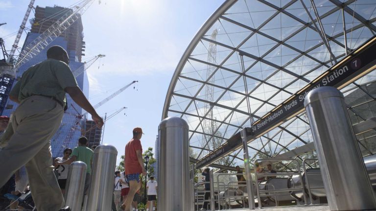 34th Street-Hudson Yards No. 7 subway station 20 Passengers enter the 34th Street-Hudson Yards No. 7 Station in Manhattan as service begins on Sunday, Sept. 13, 2015. The $2.42 billion, 1.5-mile extension of the 7 Line to 34th Street-11th Avenue is the only line south of 59th Street to provide service west of Ninth Avenue. It offers access to the Jacob Javits Convention Center, the High Line and Hudson River Park.