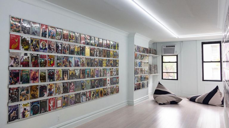 What to do and where to eat in Carroll Gardens, Brooklyn's peaceful neighborhood 7 Loot, a comic book store geared toward kids, sells and lends books above Frankies on Court Street.