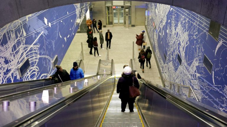 While there may not be air conditioning at the new stations, it will feel about 10 degrees cooler than it is on the street due to climate controls. The current and future stations will all have Wi-Fi and porcelain panels that are easier to clean. They will also be accessible by wheelchair; there will be elevators and escalators. The stations are being constructed without columns to give them a feeling of openness. 