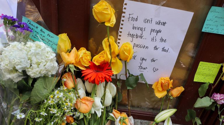A memorial to Anthony Bourdain on June 9, outside&nbsp;Les Halles restaurant in Manhattan, where Bourdain once worked as executive chef.