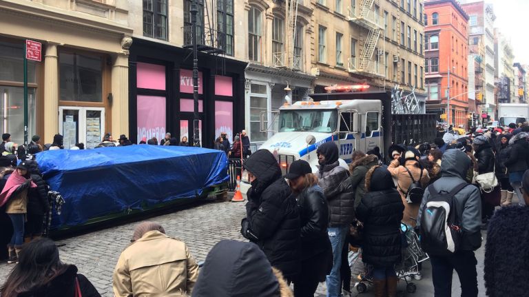 The NYPD was on the scene at the Kylie Jenner pop-up, with barricades at the ready for the big crowds.