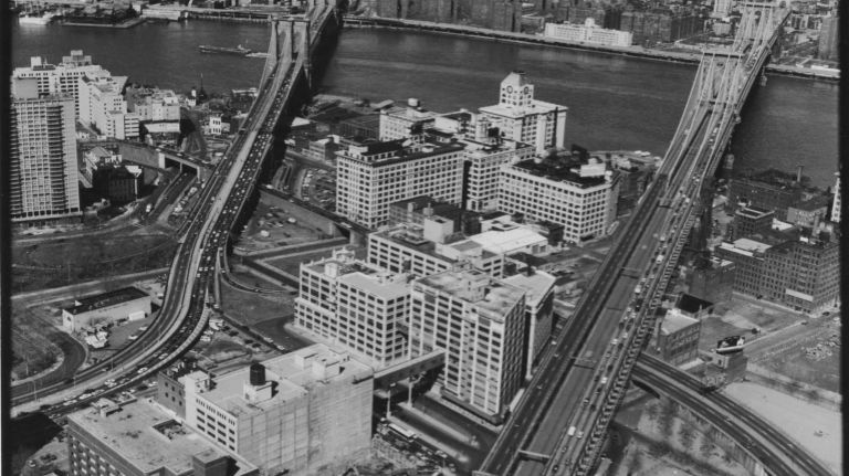The Brooklyn Bridge, left, the Manhattan Bridge, right, and the Twin Towers are seen from Brooklyn on March 19, 1991.