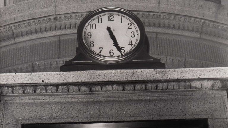 The clock above the bank opposite the LIRR station in Jamaica stopped at the time of the blackout on Nov. 9, 1965. Chemical Bank is now JPMorgan Chase Bank. 