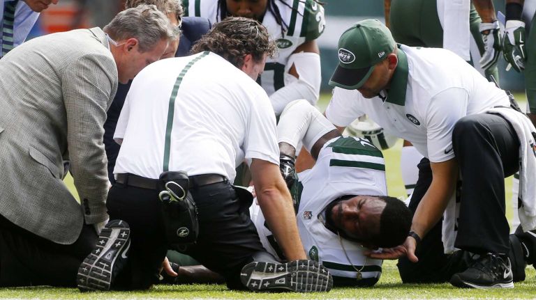 Jets vs. Browns 12 Antonio Cromartie #31 of the New York Jets is tended to by team personal after an injury against the Cleveland Browns in the first half of a game at MetLife Stadium on Sunday, Sept. 13, 2015 in East Rutherford, N.J.