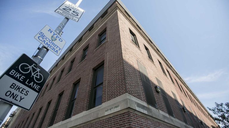 Legionnaires' disease: Bronx sites that have tested positive for legionella 24 A Verizon phone company building in the Bronx, seen on Aug. 7, 2015, is one of several buildings where the cooling tower tested positive for Legionnaires' disease.