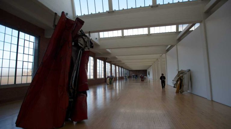 Looking for a little more culture in your life? A quick 80-minute train ride out of Grand Central Terminal will bring you to Dia:Beacon in Dutchess County, New York. Nestled along the Hudson River, the museum features exhibitions, commissions and programs for all to enjoy. Some previous exhibitions include Dan Flavin's series of fluorescent light 