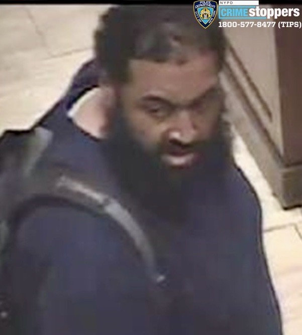Restaurant break-ins and cashmere sweater thefts occur in Midtown: Cops 2
