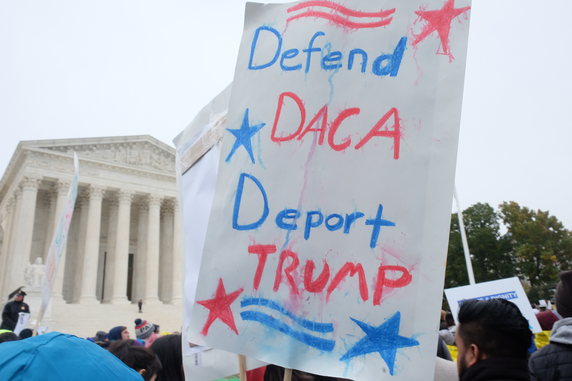 New Yorkers join DC rally as Supreme Court weighs DACA 1