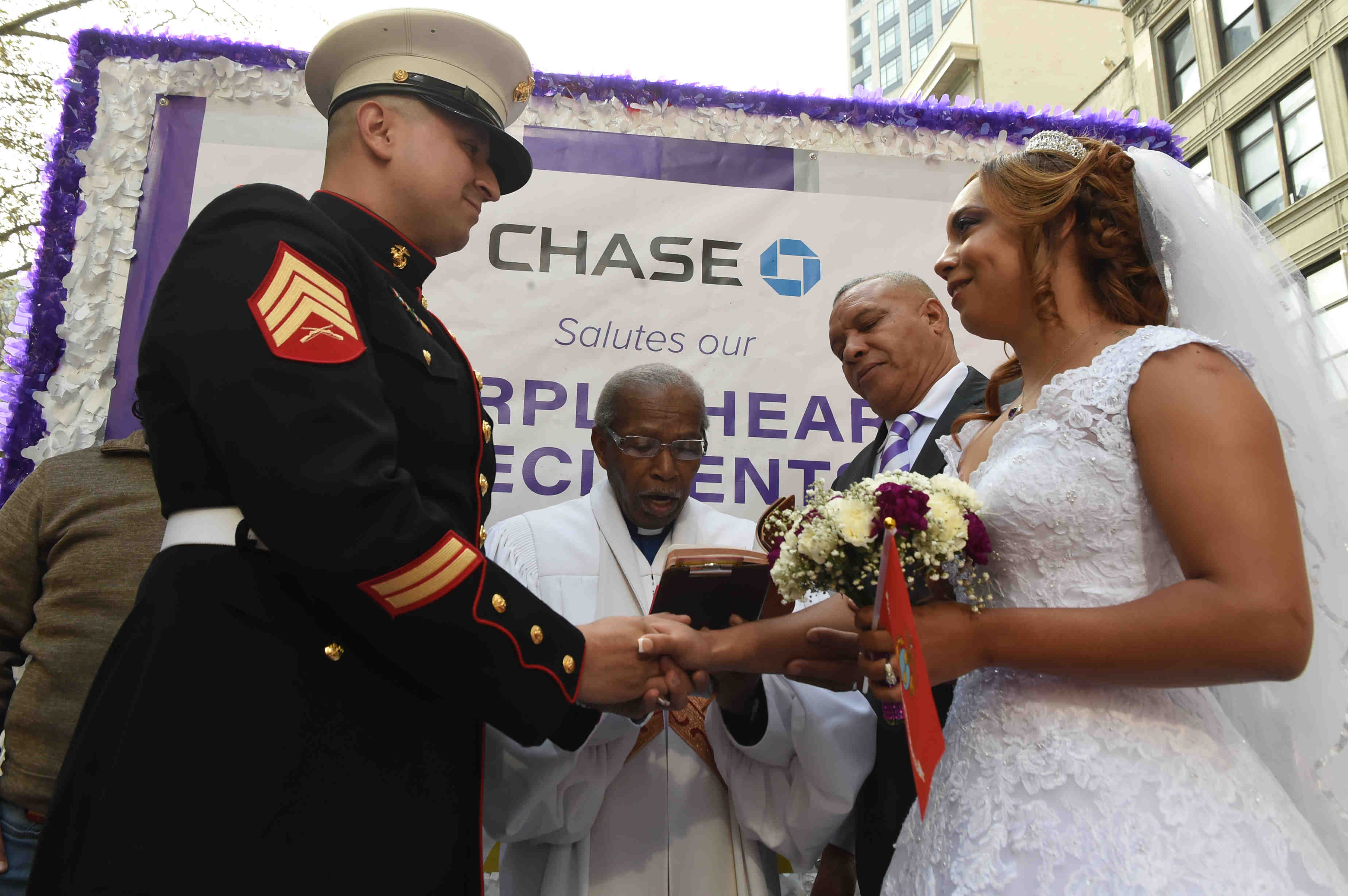 An officer and a groom: Marine marries sweetheart at Veterans Day Parade –  amNewYork, image size:3696x2456