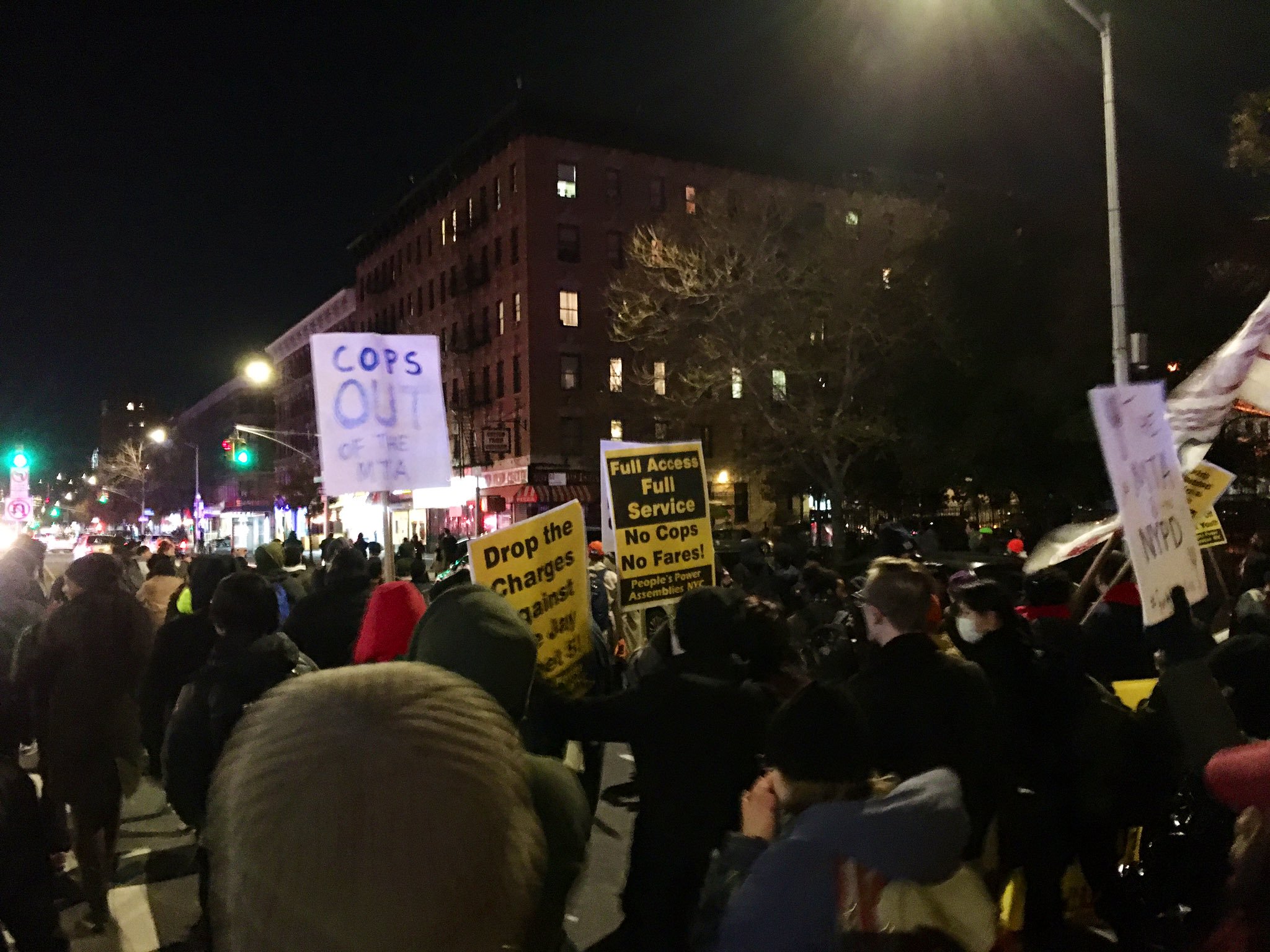 Onlyfans Sensation'S Bare All Nyc Protest! - ufowxnd