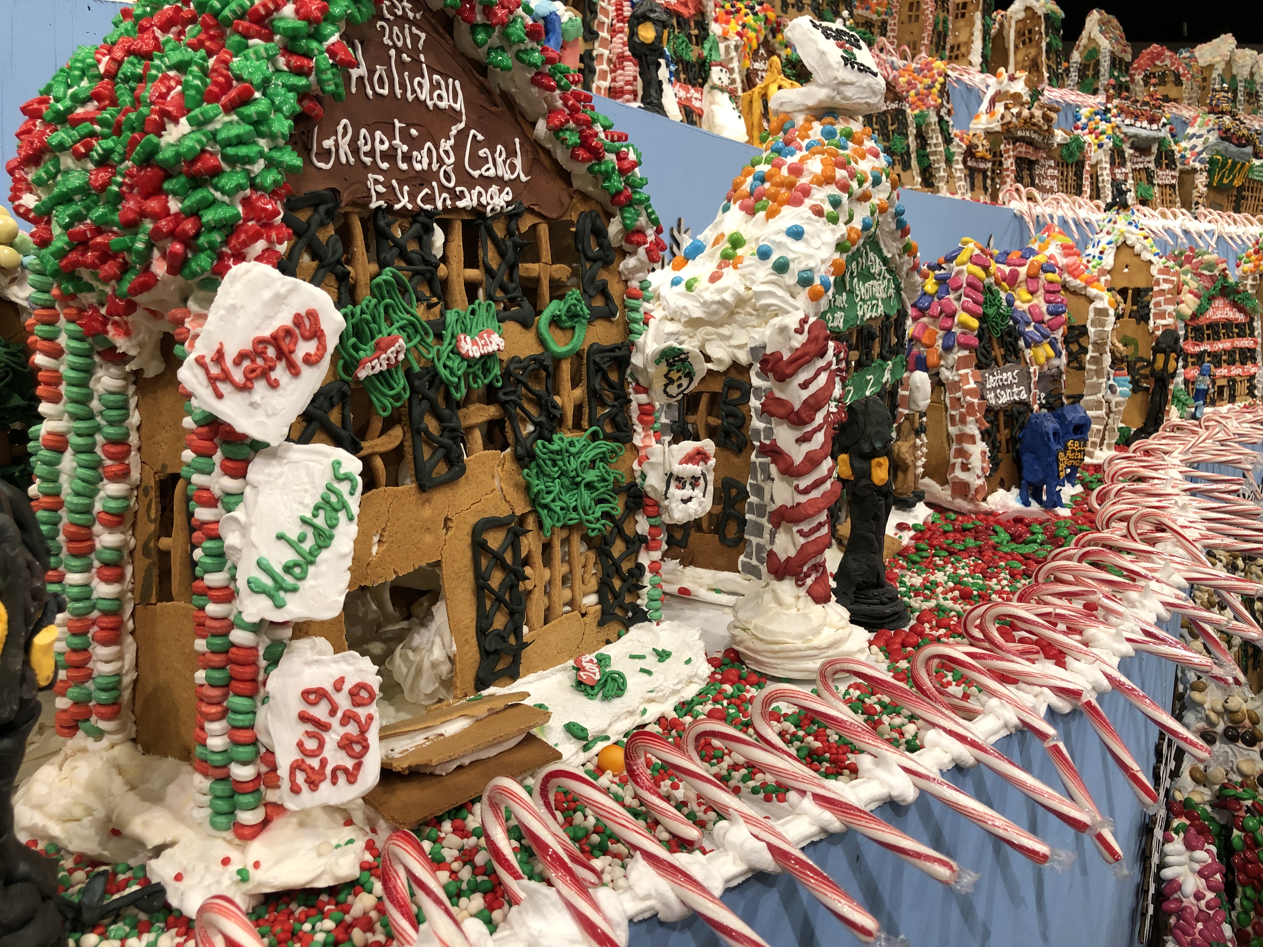 See the world's largest gingerbread village in Queens 5