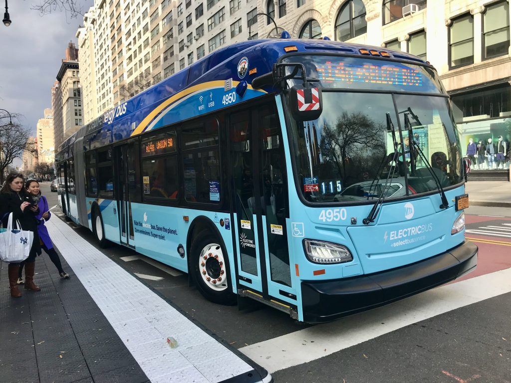 Allelectric articulated buses deployed in Manhattan to help ‘save the
