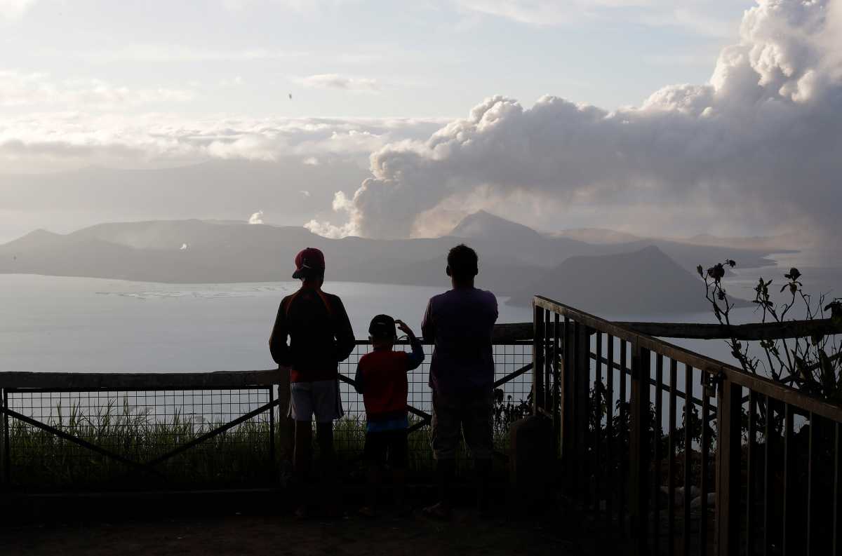 APTOPIX Philippines Volcano
