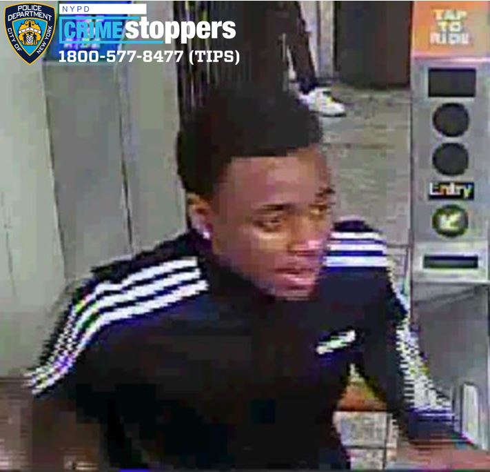 Chelsea Blotter headphones stealer