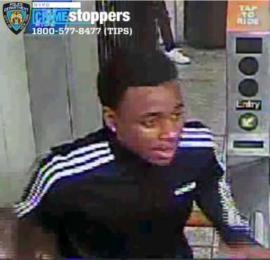 Chelsea Blotter headphones stealer