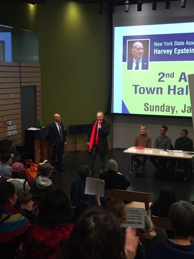 Senator Schumer talks impeachment at Gramercy town hall amNewYork