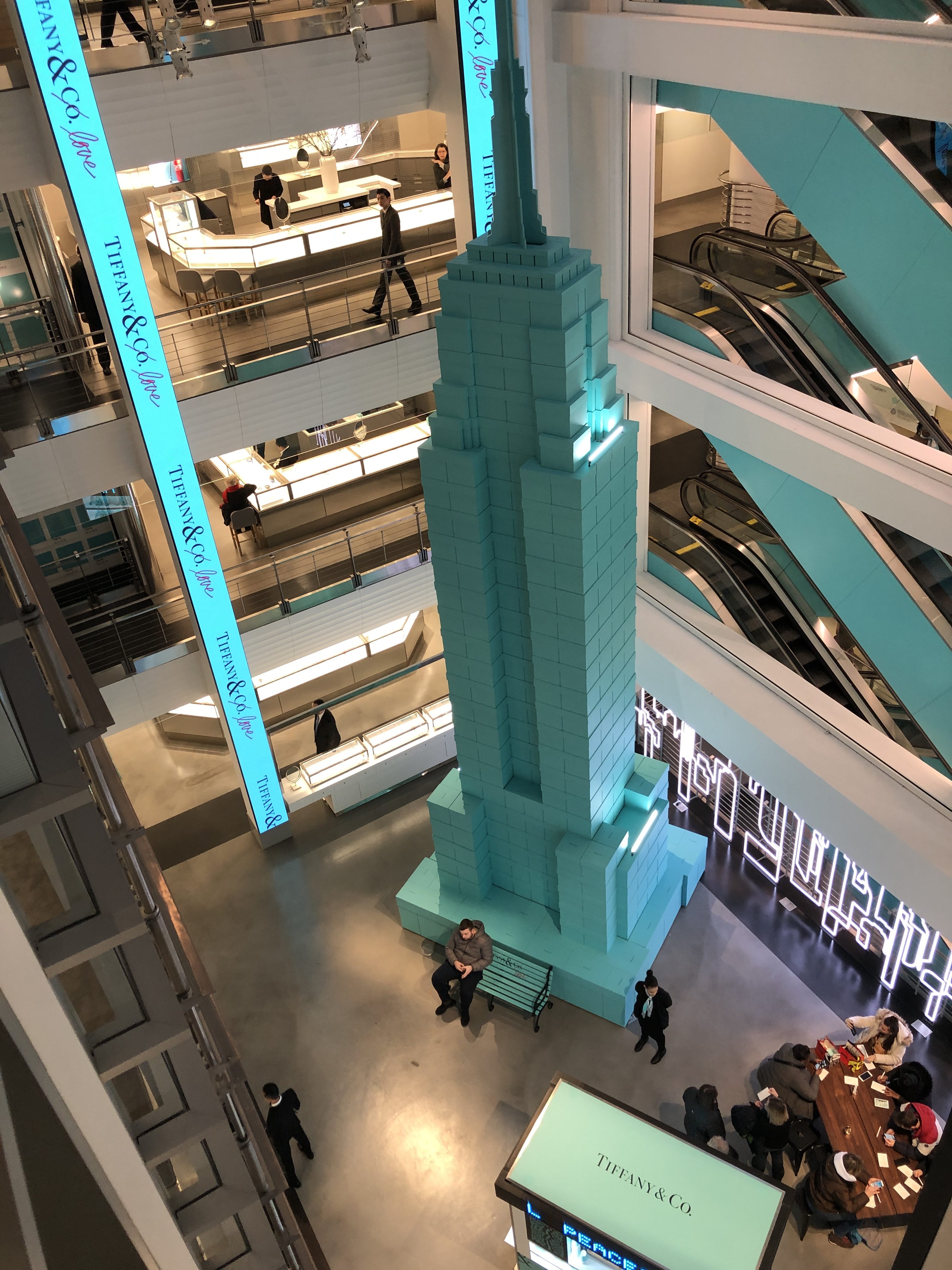 Tiffany & Co. moves into a temporary location next door to iconic