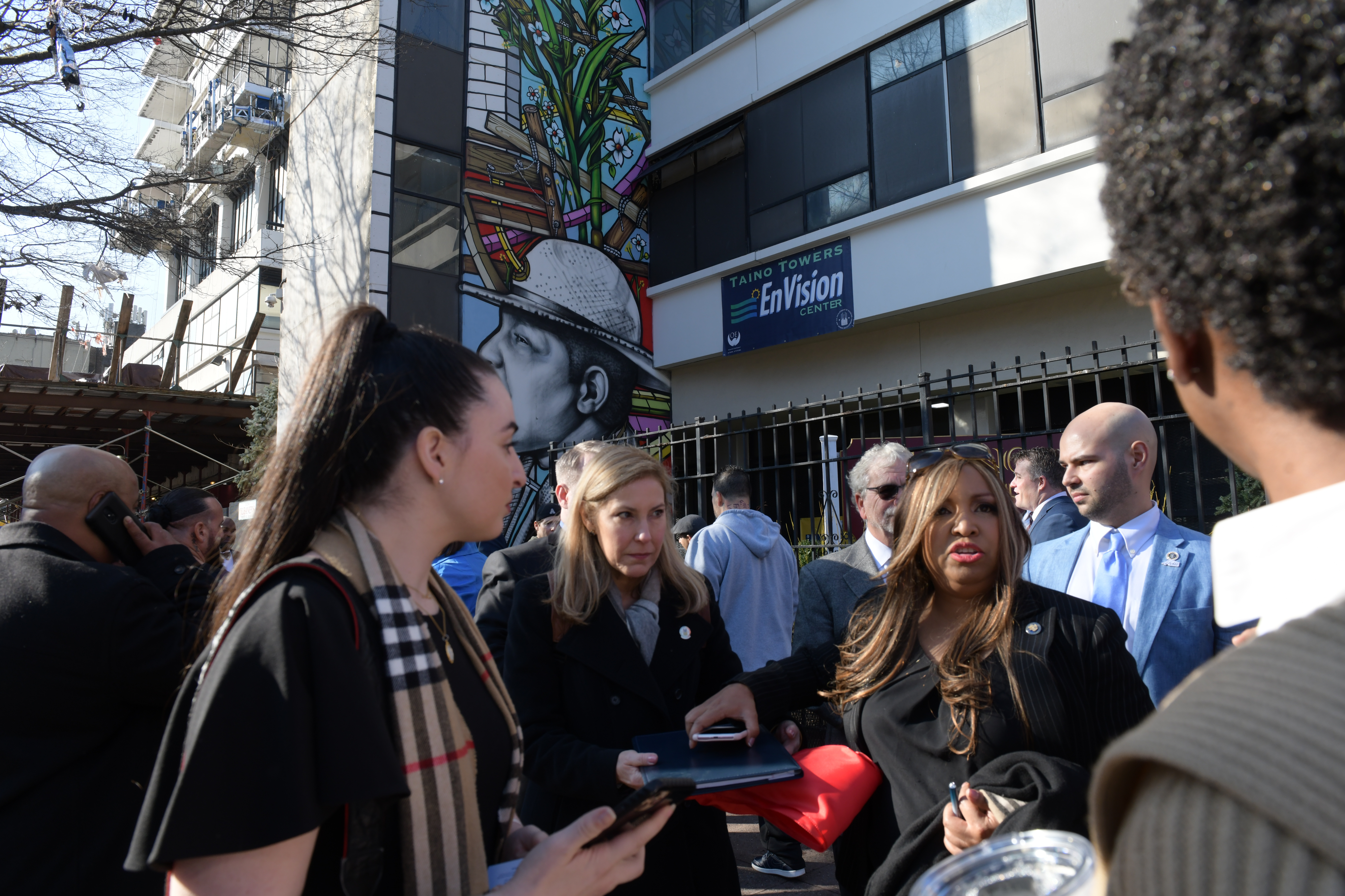HUD Sec talks education and literacy at rushed ribbon cutting ceremony in East Harlem 2
