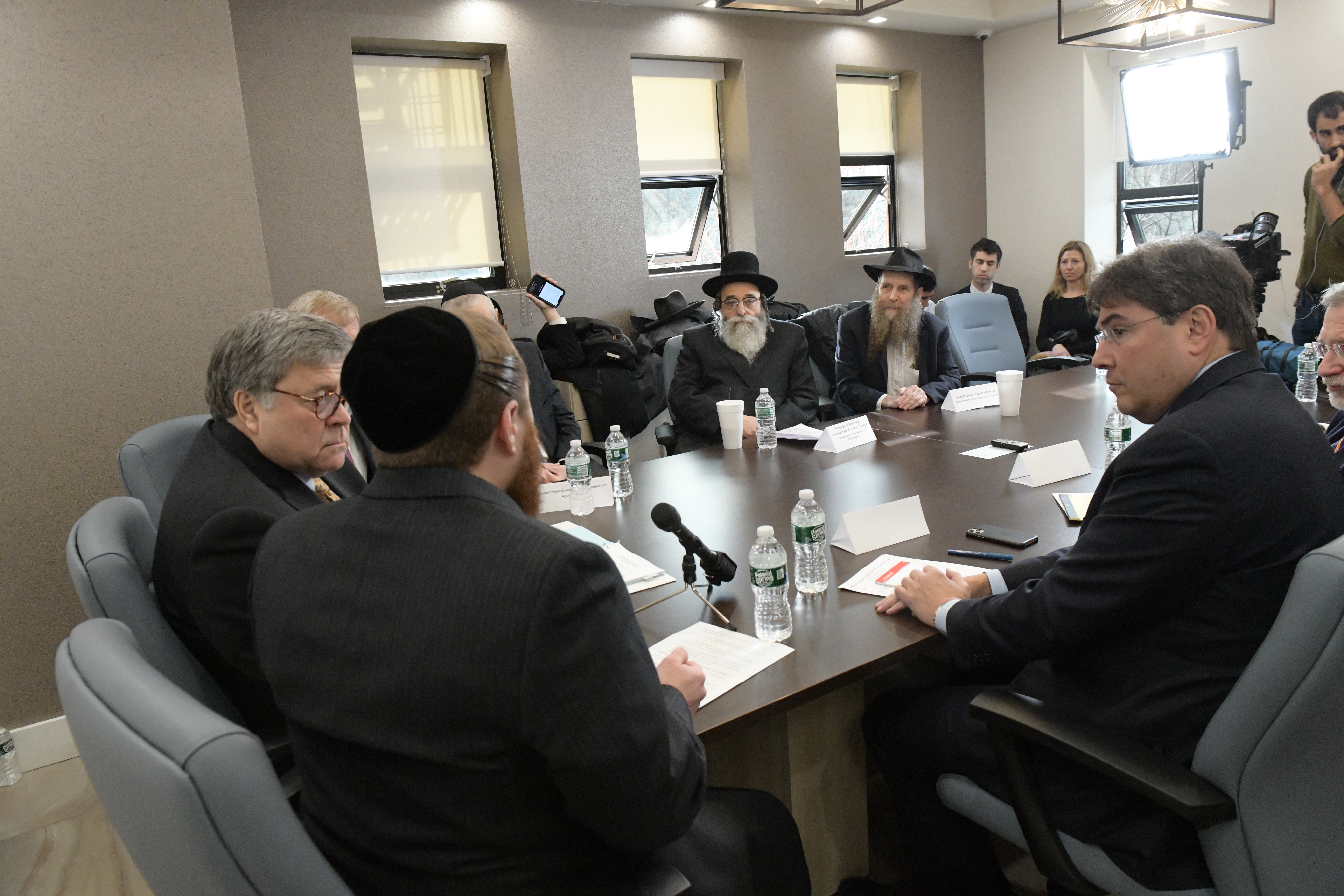 Attorney General Barr tells Brooklyn leaders feds will fight anti-Semitism spike 3