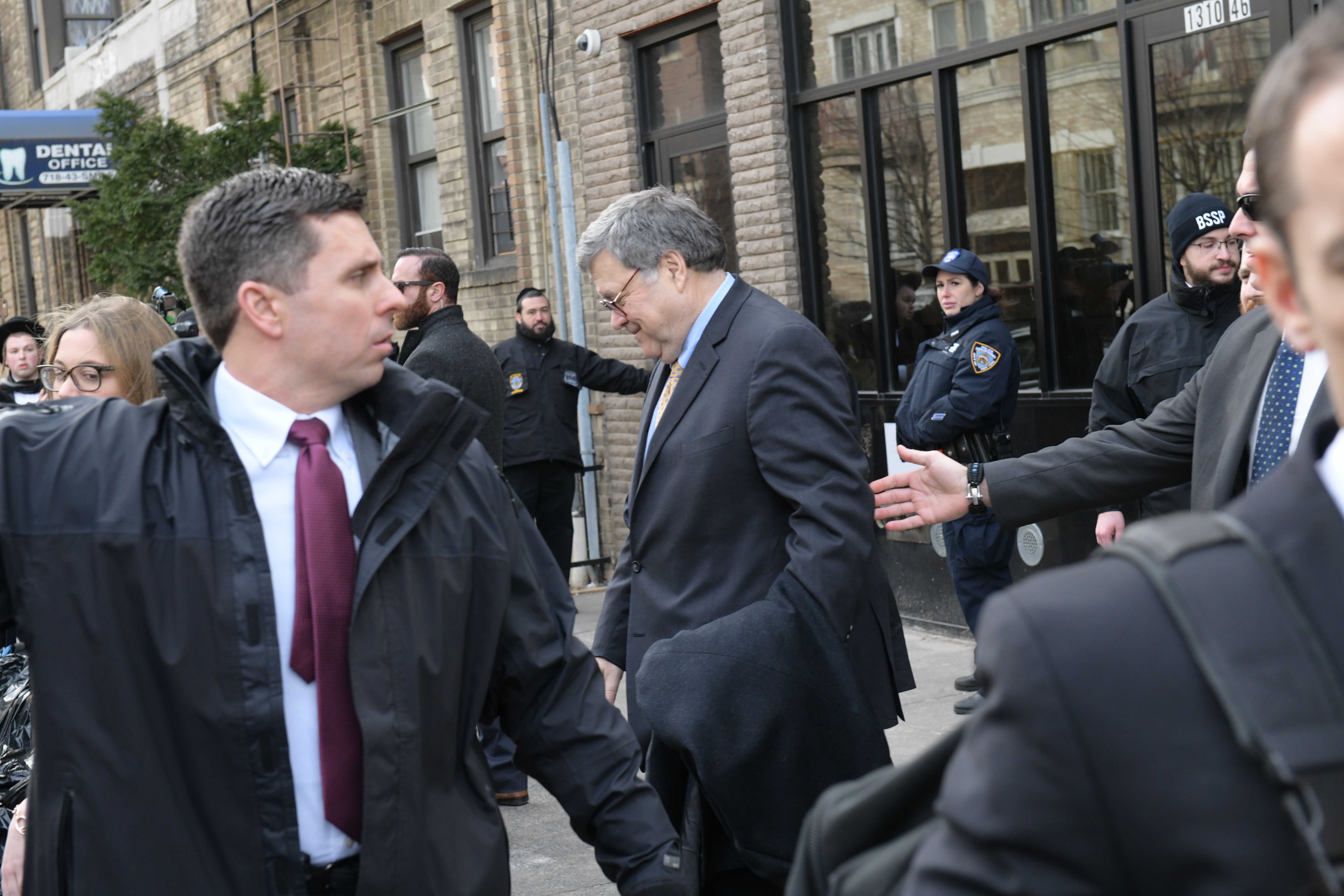 Attorney General Barr tells Brooklyn leaders feds will fight anti-Semitism spike 4