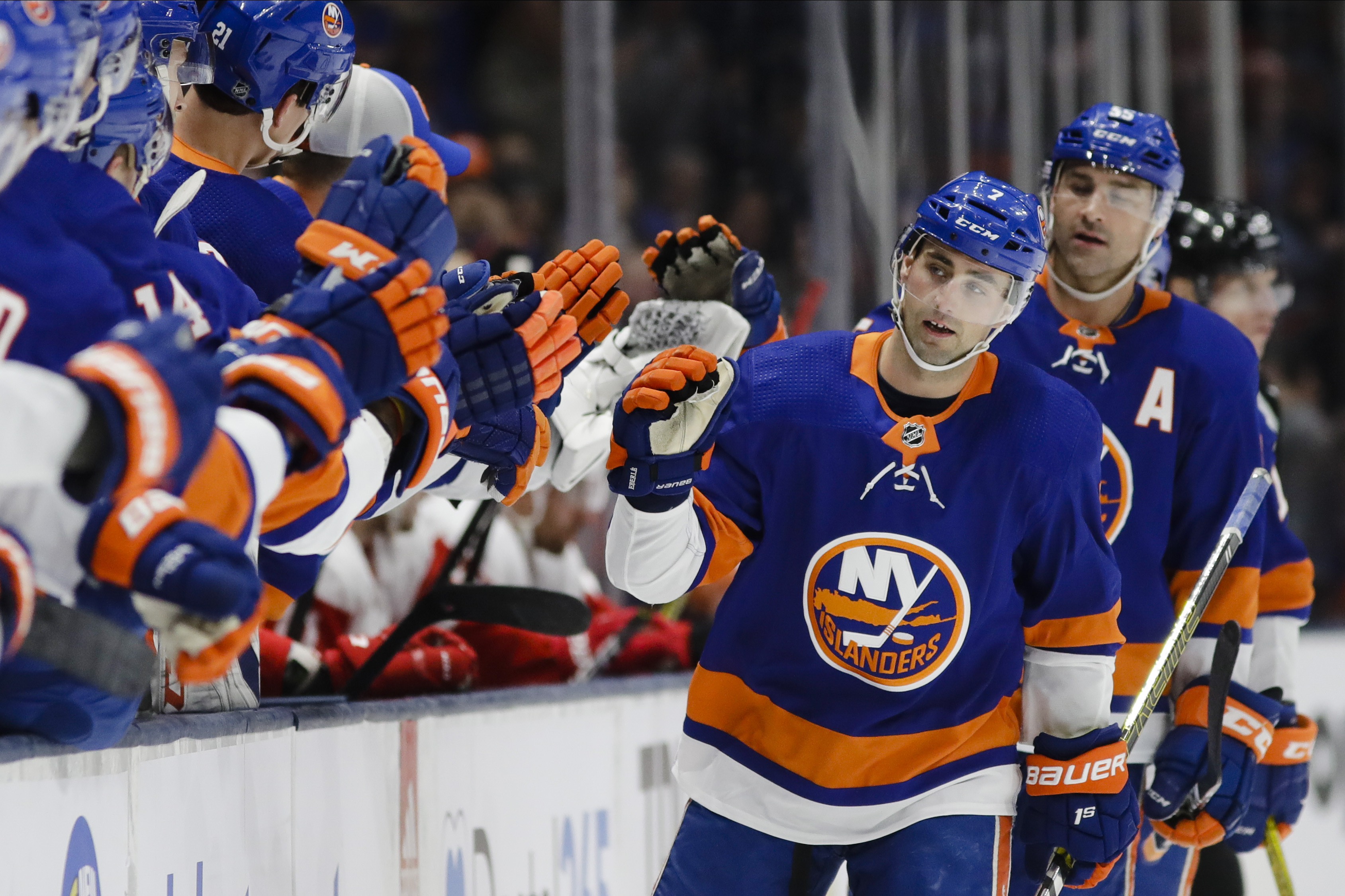 islanders jersey off the back