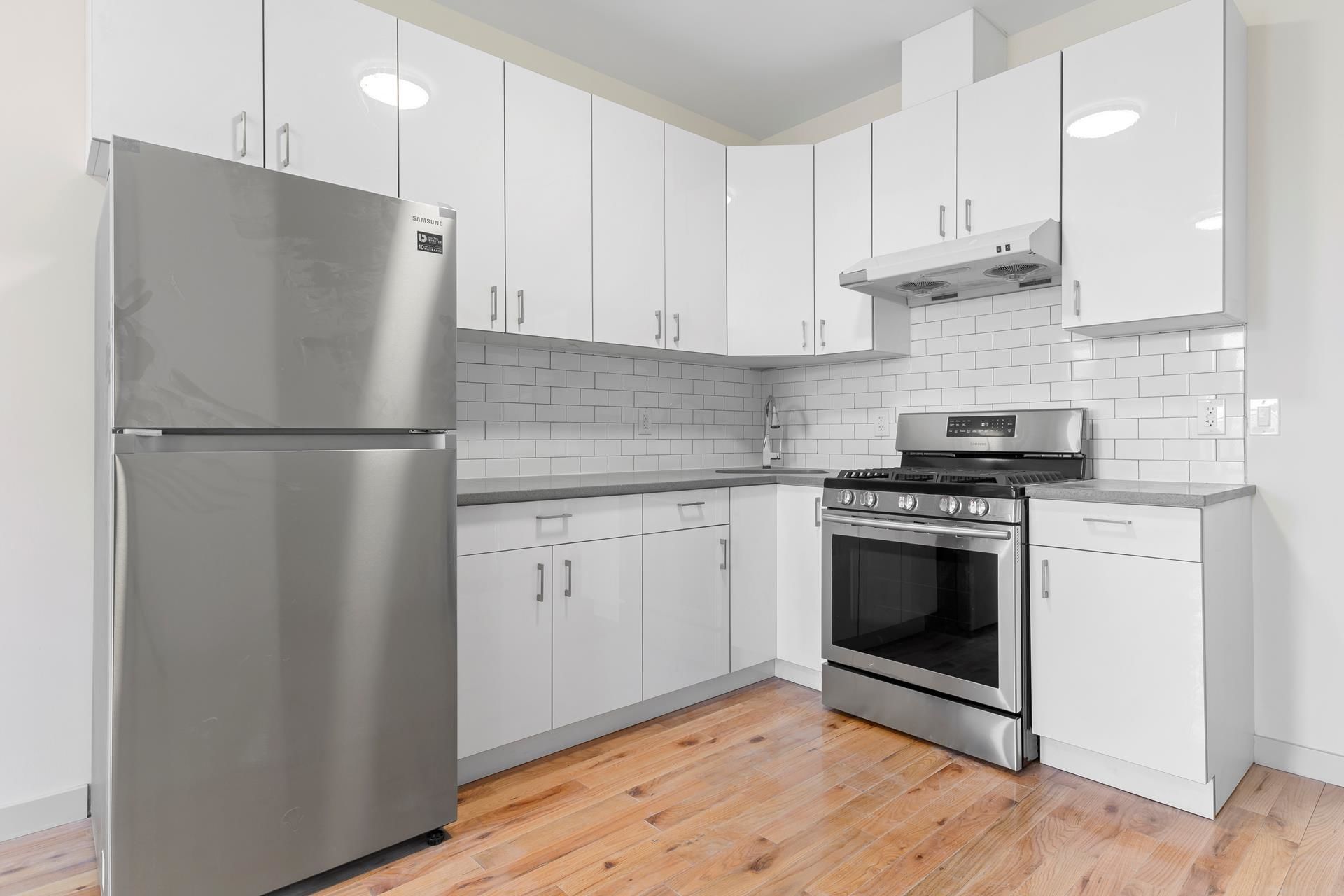 No fee rentals: $3000 or less with 3 bedrooms and 2 bathrooms in Brooklyn & Manhattan 4