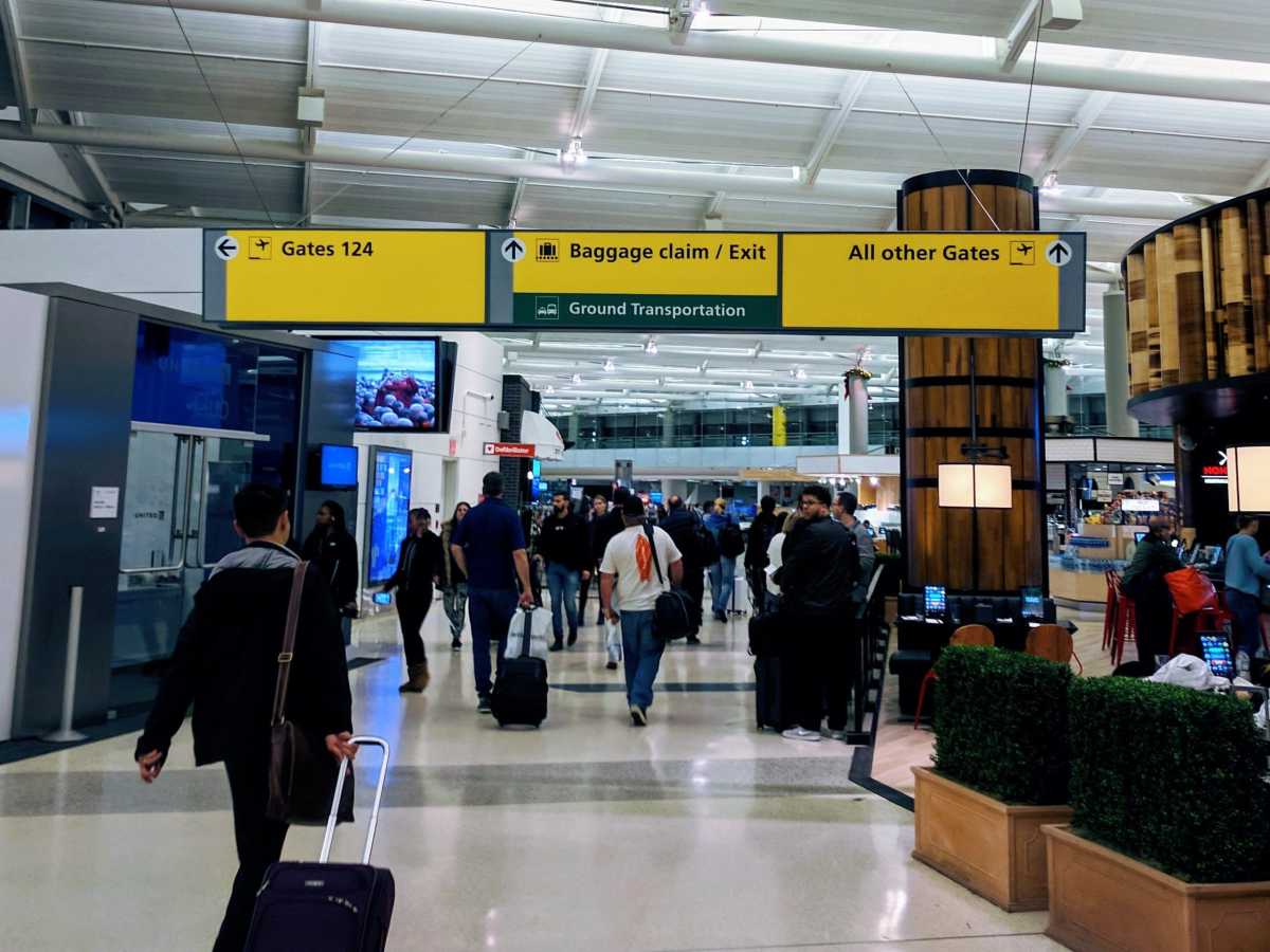 Newark_Airport Wikimedia Commons Scott Brody