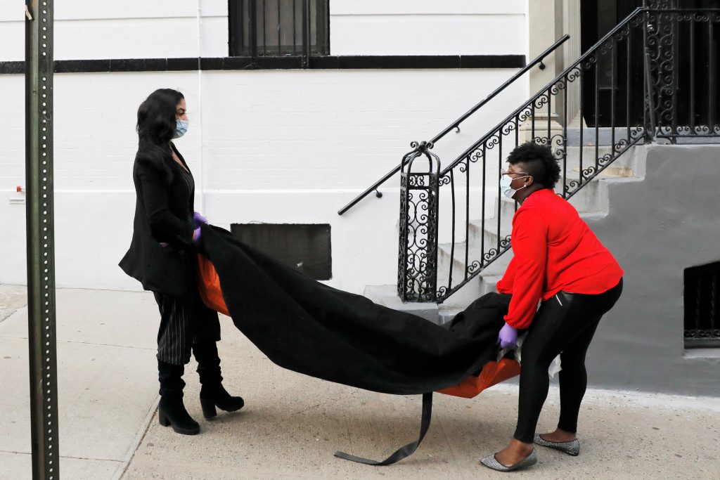 The Wider Image: Dealing with the dead: the female undertakers of Harlem