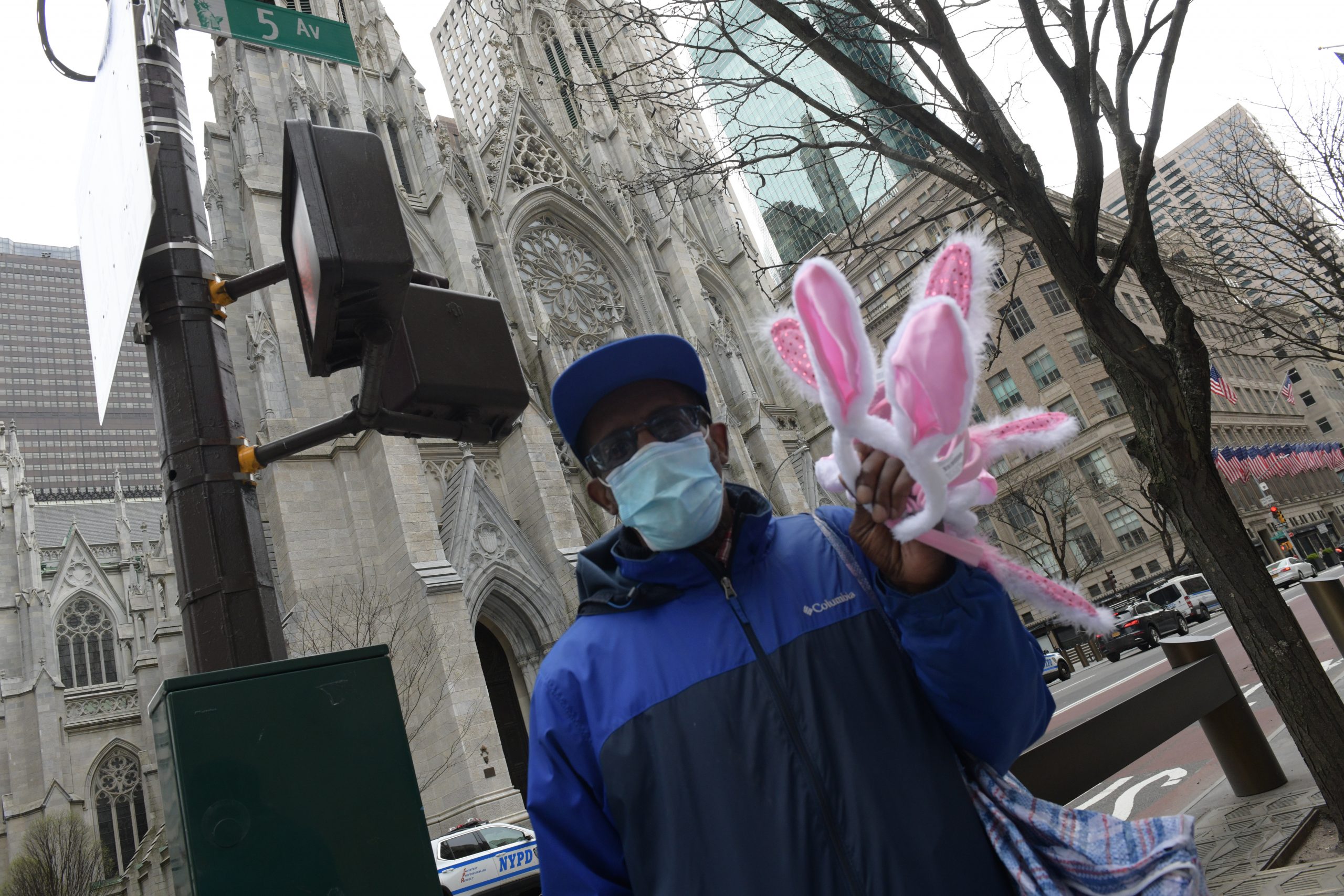 Empty for Easter: Manhattan landmarks had few visitors amid the pandemic 5
