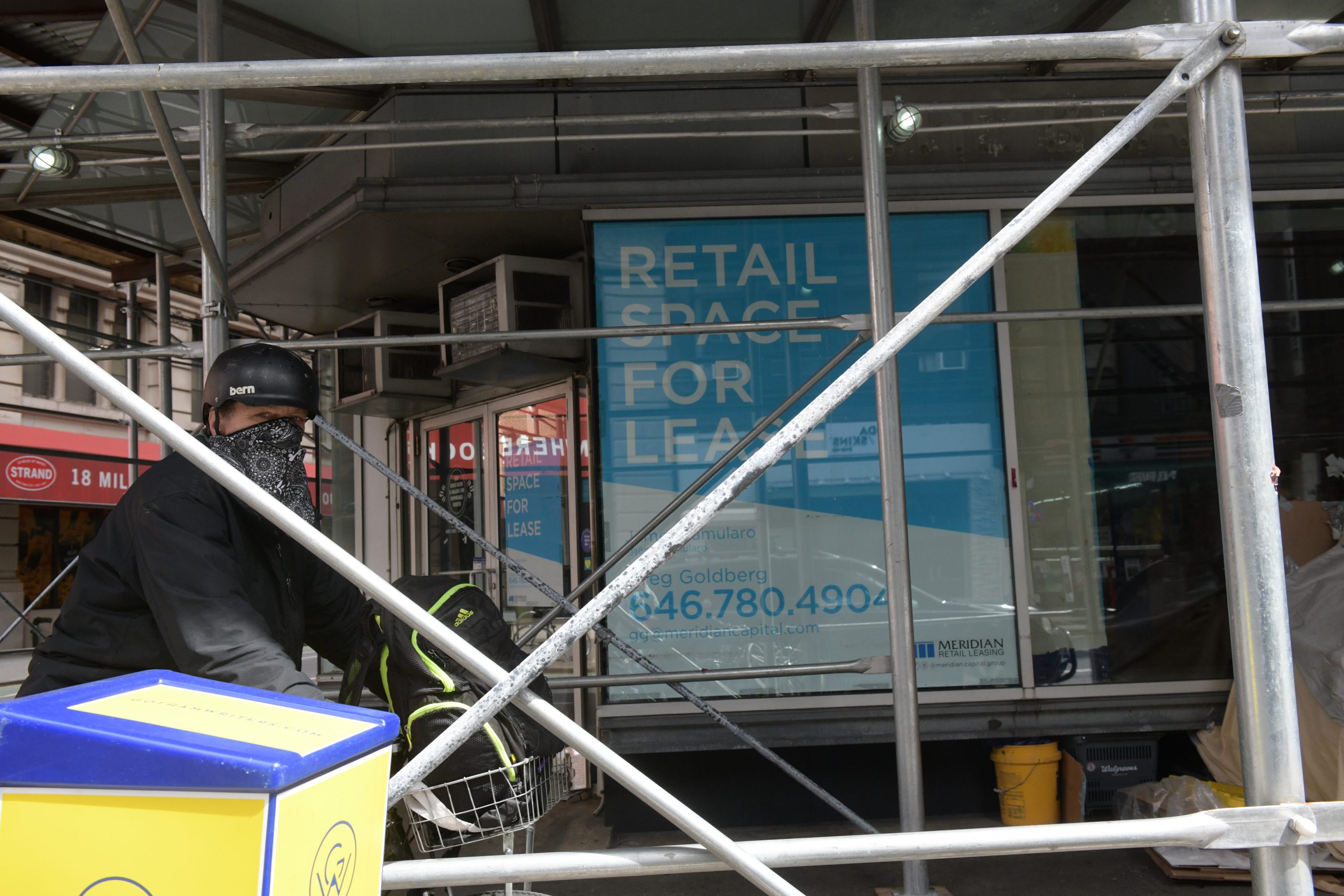 Scenes of an empty New York: 'For rent' signs, deserted streets and homeless havens amid the pandemic 5