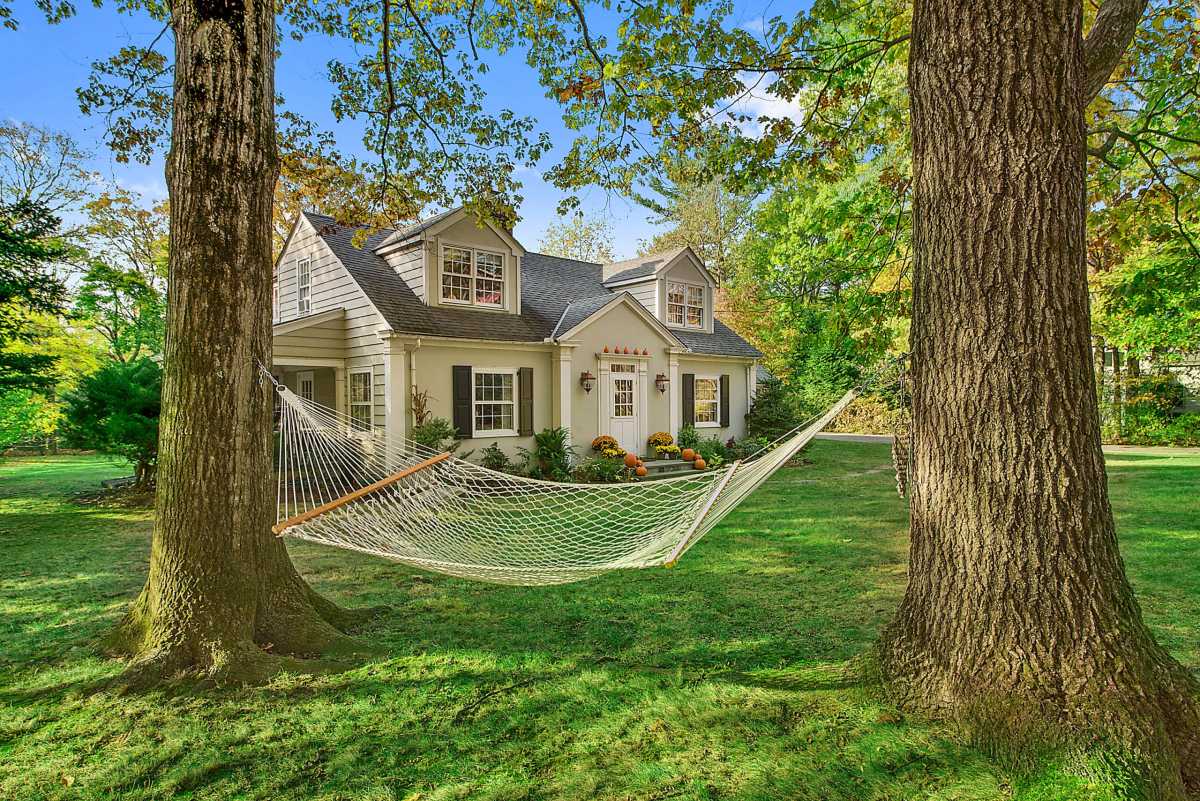 Upstate-new-york-houses-for-sale-01