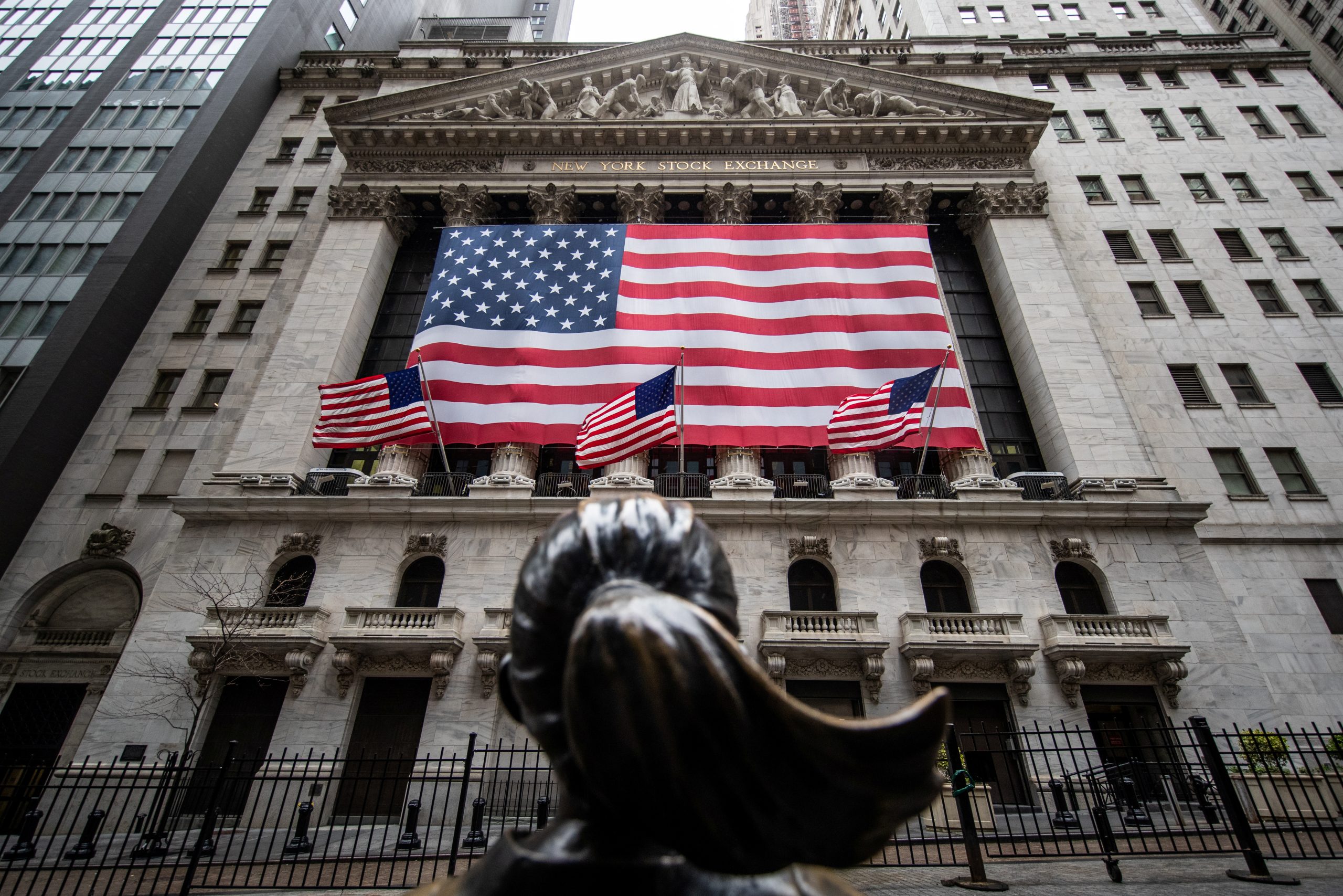 Wall Street opens lower on economic concerns, trade war fears - amNewYork