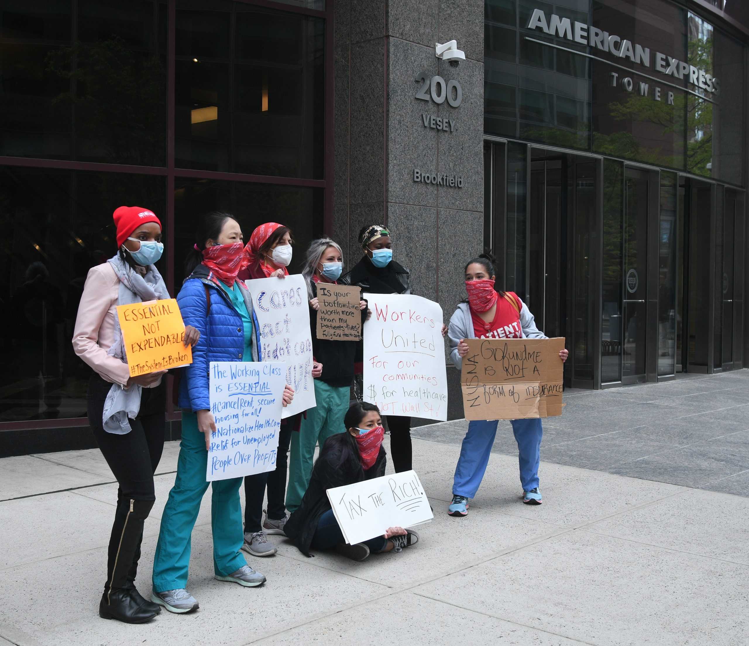 Free speech supporters decry New York's selective social distancing enforcement 3